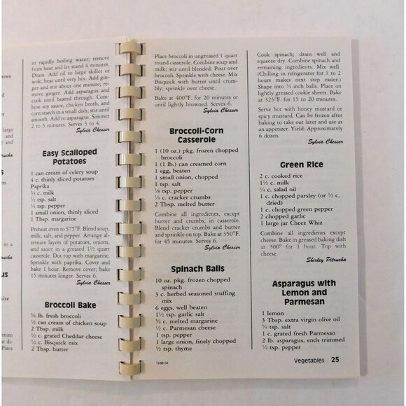 In Their Memory Cookbook Citizens Police Academy Alumni of Temple 2004 PB Spiral - Picture 6 of 8